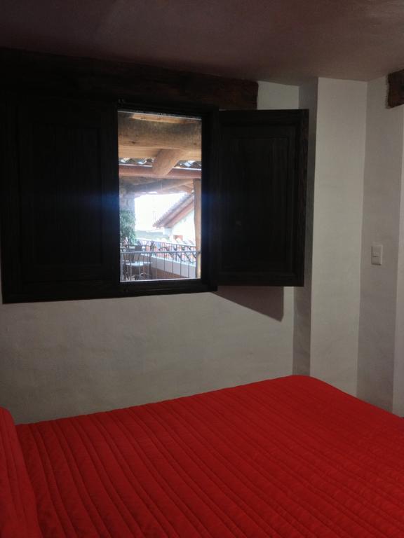 Hotel Meson Del Romero Тапалпа Стая снимка
