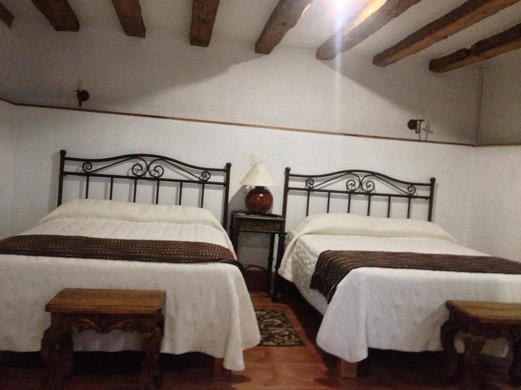 Hotel Meson Del Romero Тапалпа Стая снимка